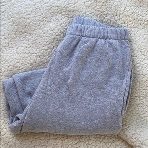 Brandy Melville sweats